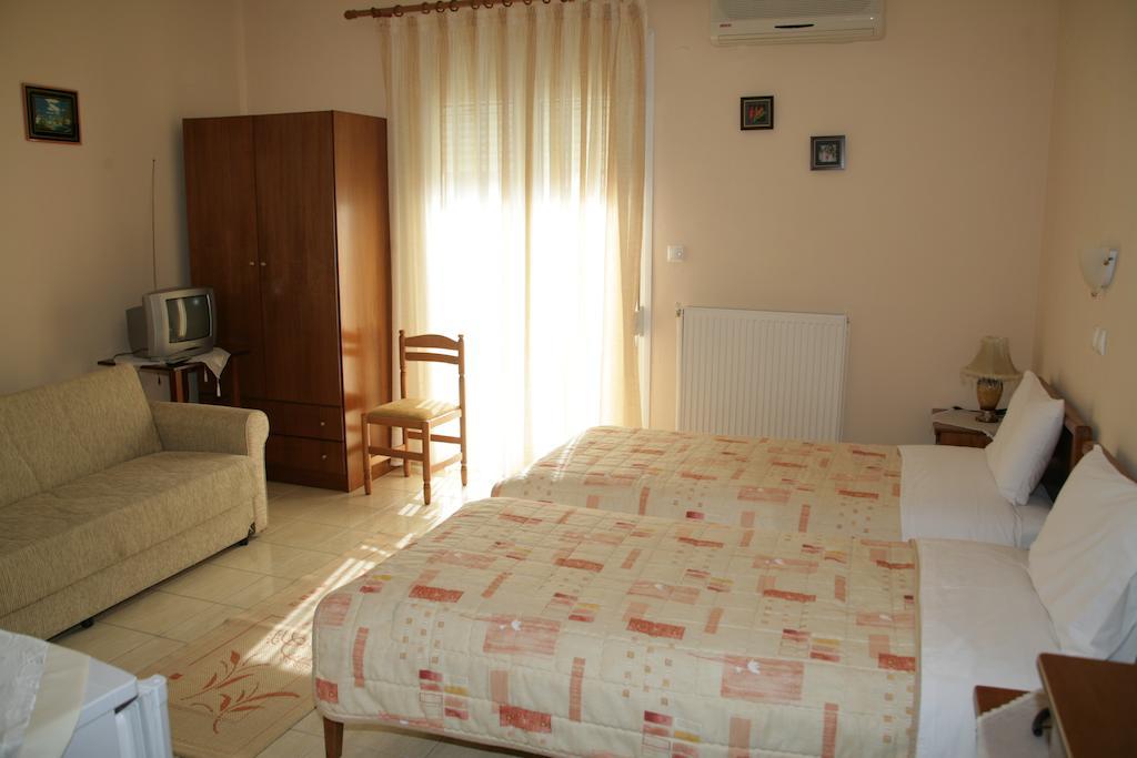 Elanthi Hostel Kastoria Exteriör bild